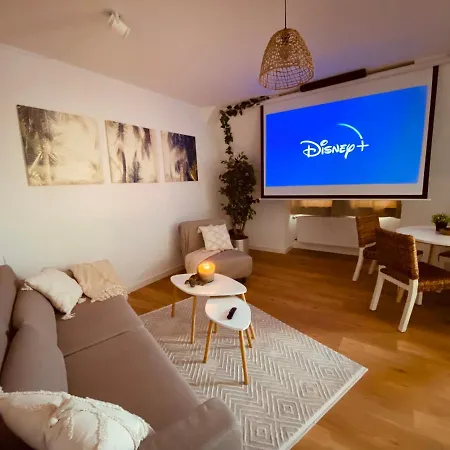 Home Cinema - Balcony - Wi-Fi & Streams Magdeburg Exterior photo