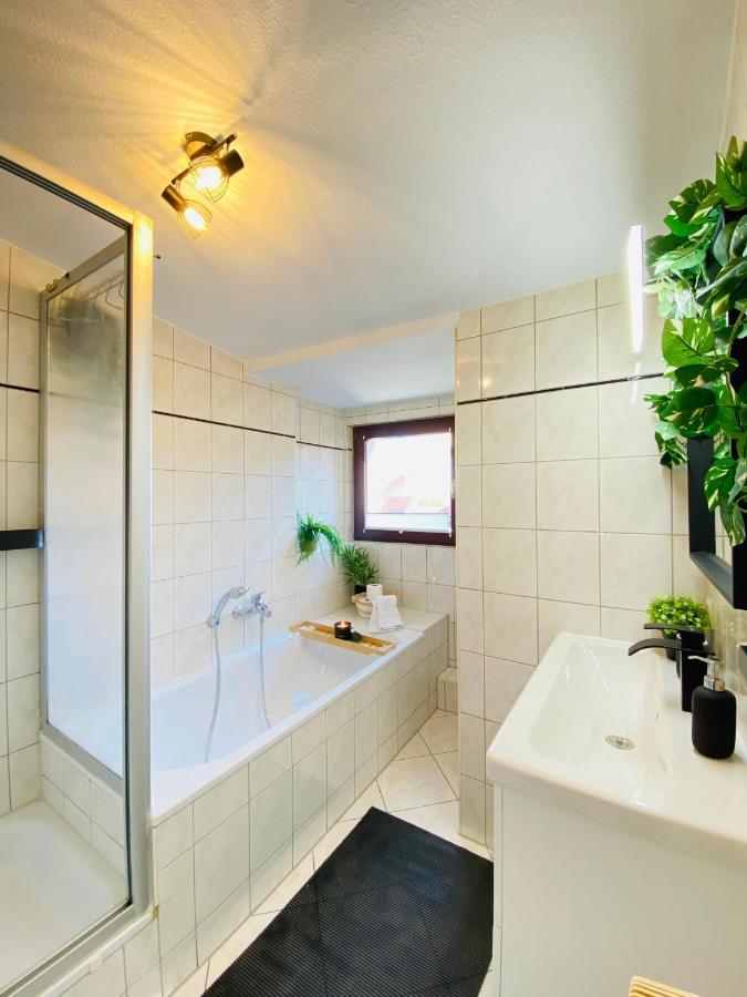 Cinema - Balcony - Wi-fi & Streams Apartment